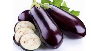 BERENGENA MORADA